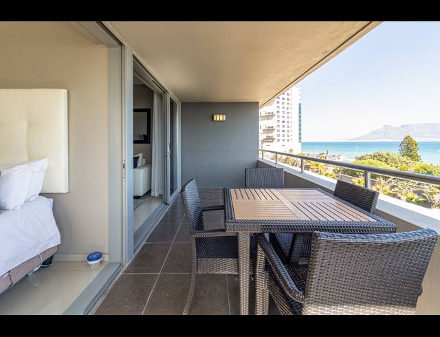 2 BEDROOM APARTMENT SOLD IN BLOUBERGRANT